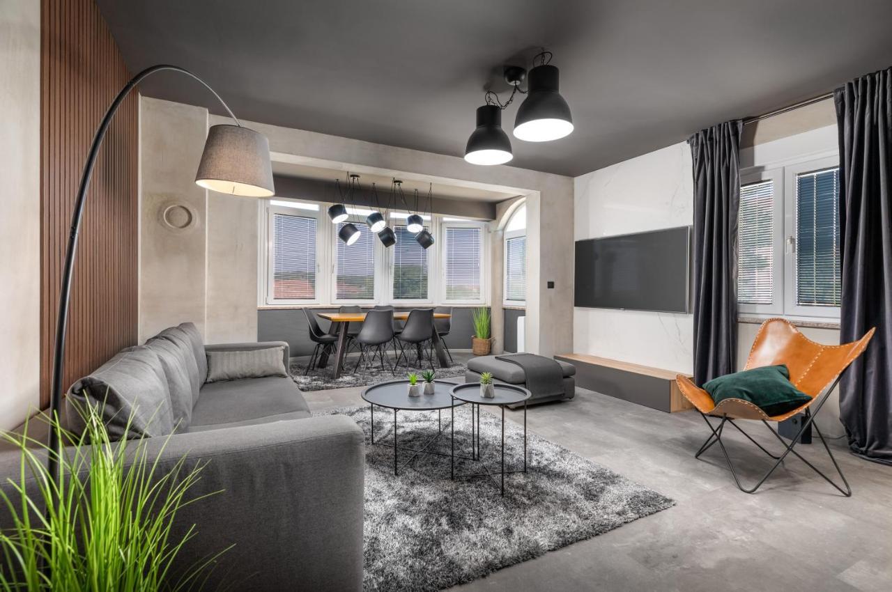 Luxury Elit Apartment Пула Екстериор снимка